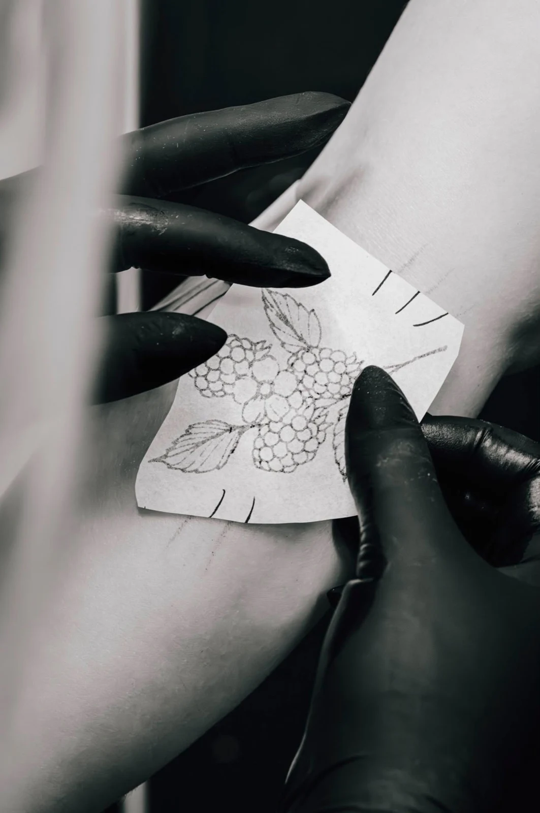 Tattoo-Handwerk und Arbeitsmaterialien im Studio · Einblick 4