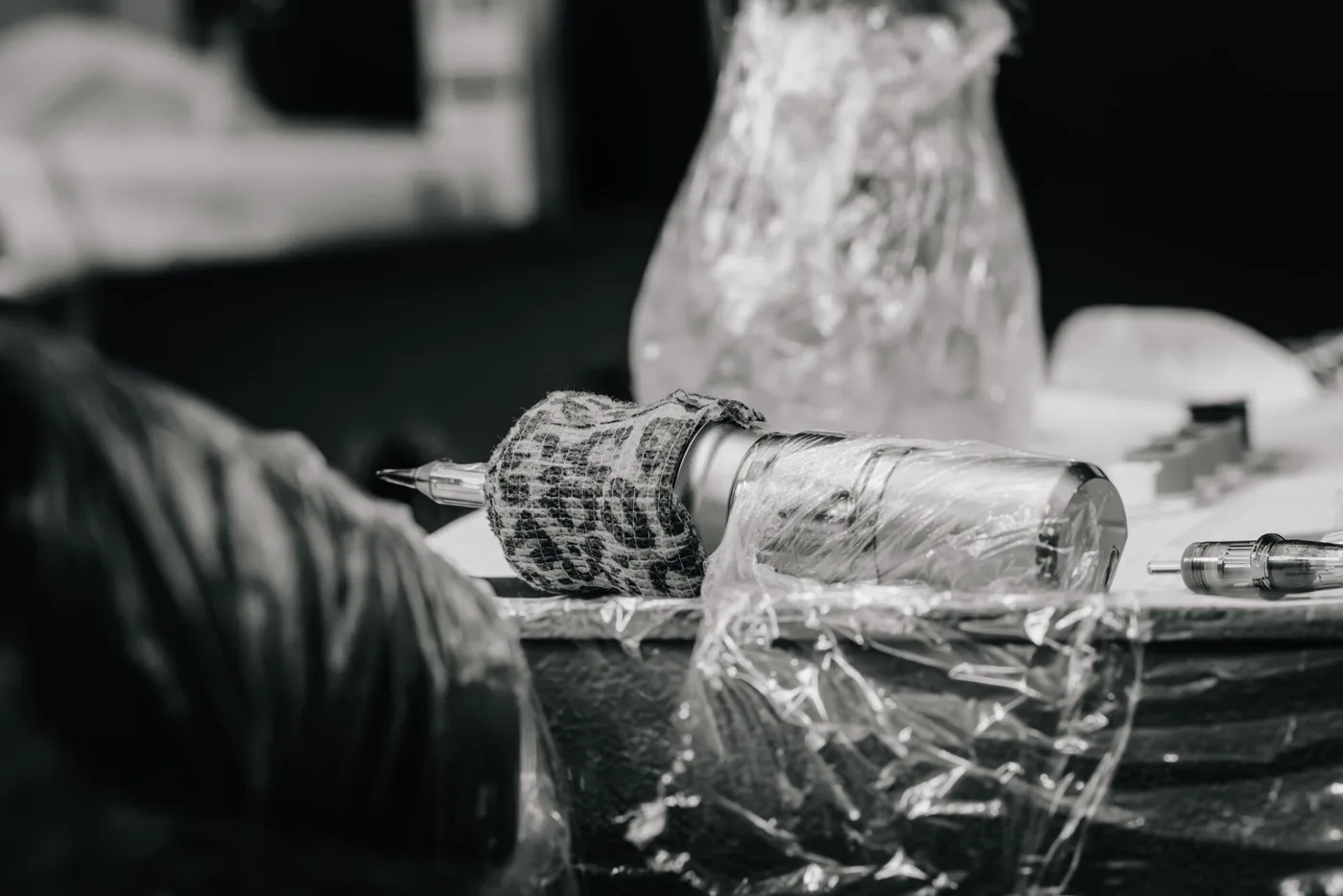 Tattoo-Handwerk in der Crazy Ink Factory